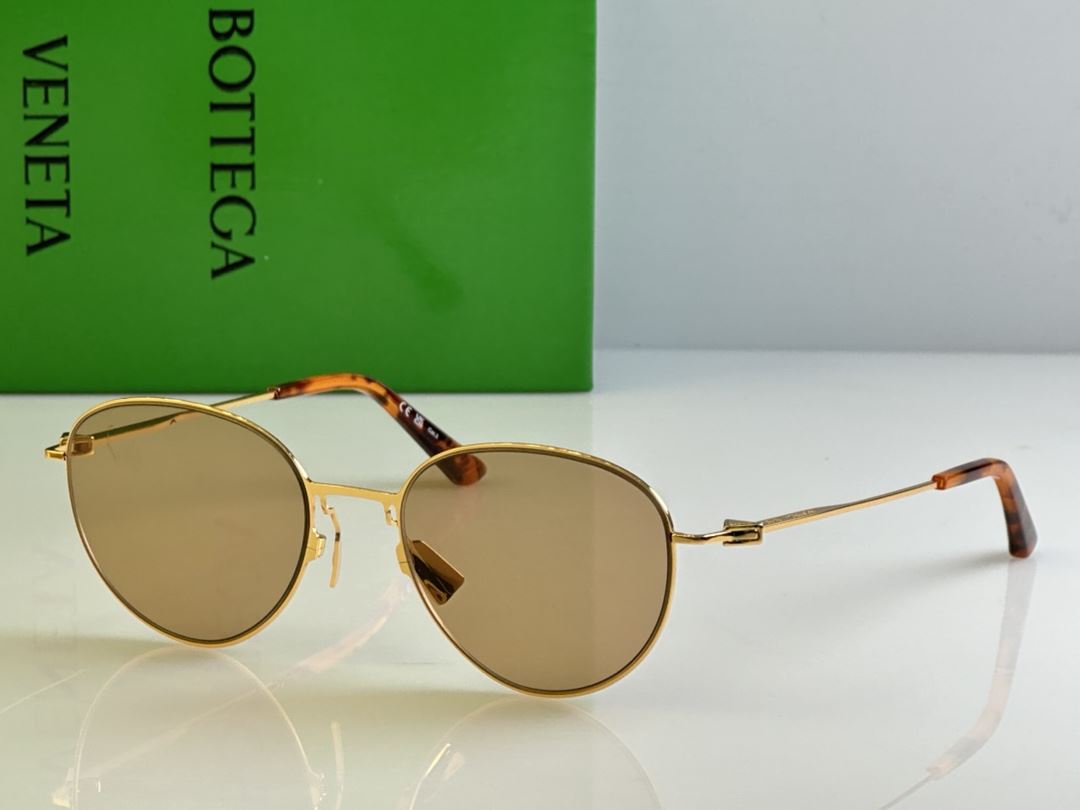 Bottega Veneta Sunglasses